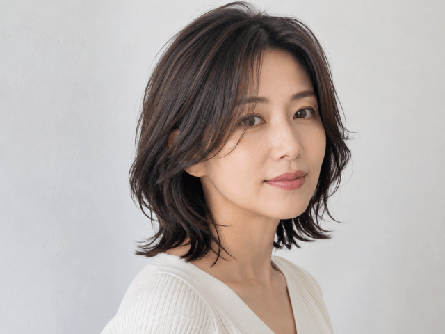松嶋菜々子風の短めレイヤーボブの顔まわりイメージ